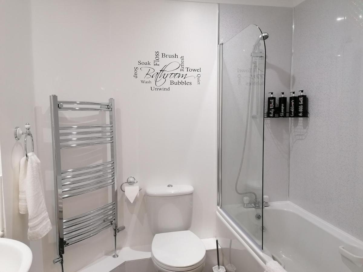 סאות'המפטון Luxury Modern 2 Bed Apartment, Free Undercroft Parking For 1 Car מראה חיצוני תמונה