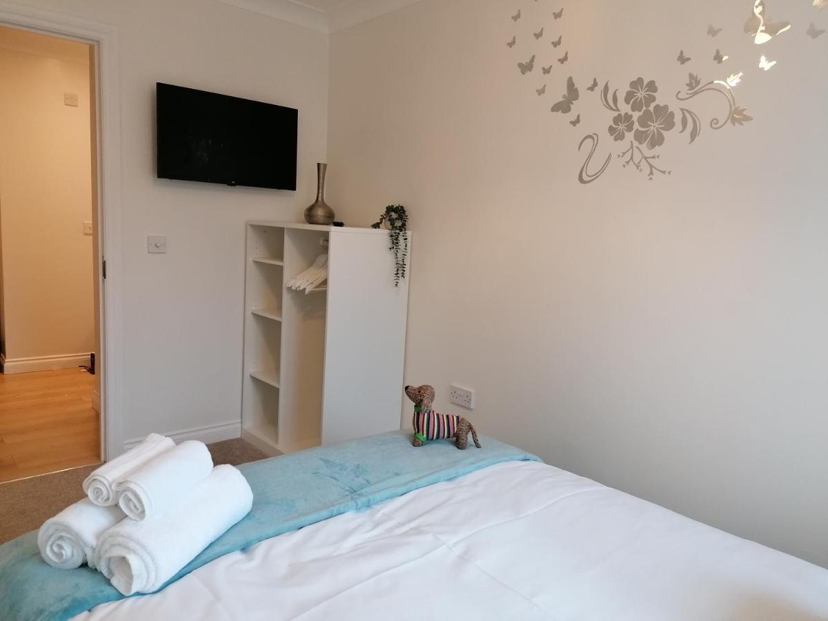 סאות'המפטון Luxury Modern 2 Bed Apartment, Free Undercroft Parking For 1 Car מראה חיצוני תמונה