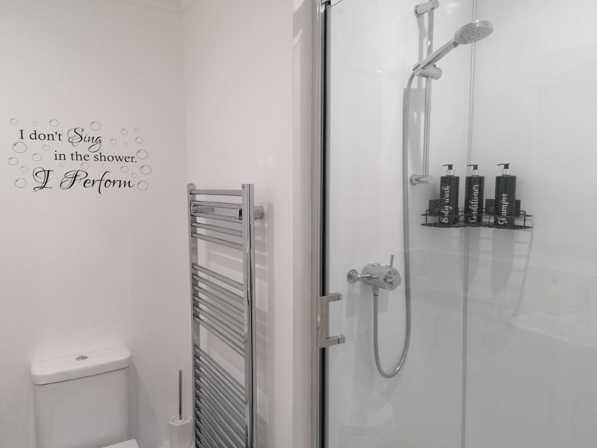 סאות'המפטון Luxury Modern 2 Bed Apartment, Free Undercroft Parking For 1 Car מראה חיצוני תמונה